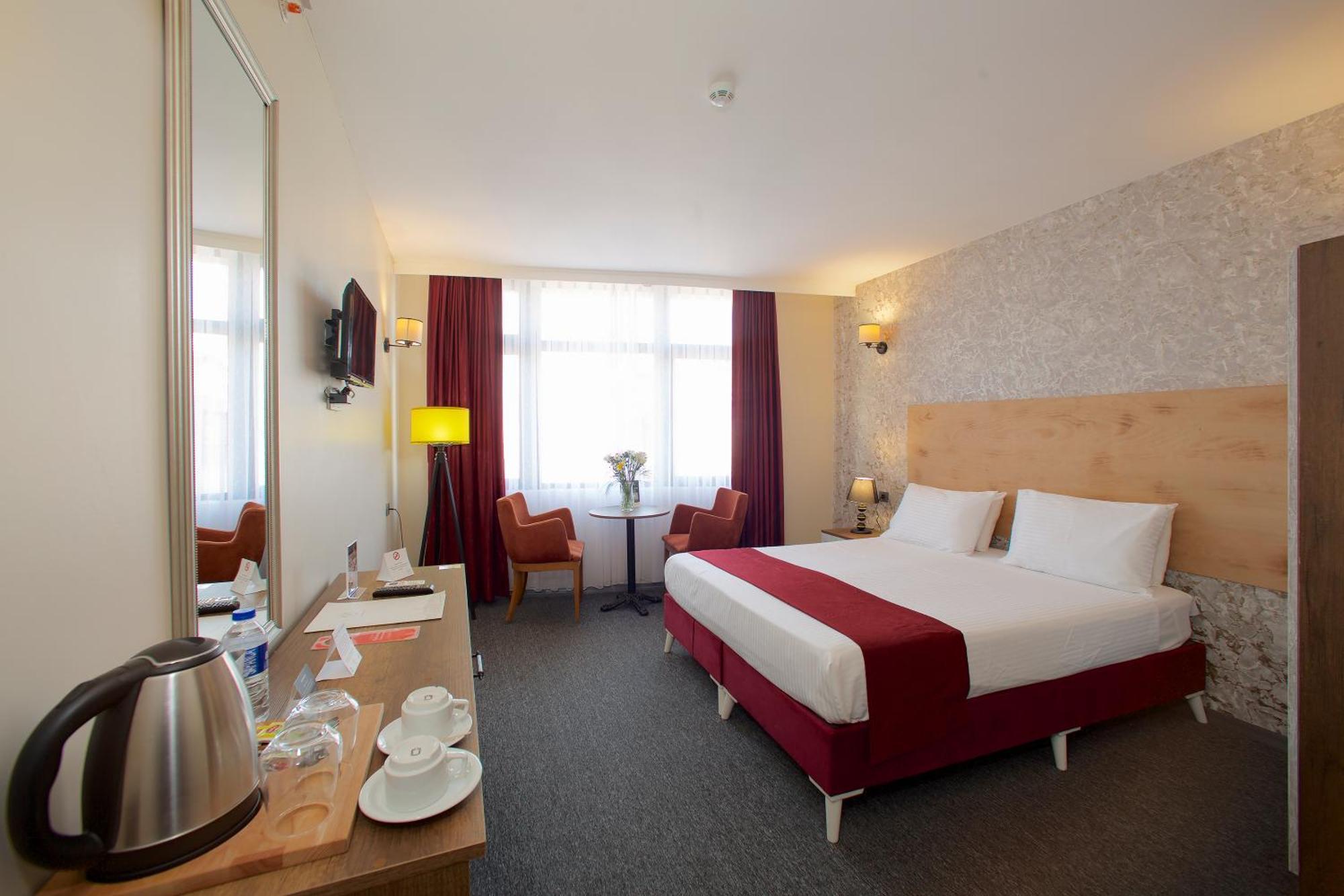 Galata By Boss Hotel Истанбул Екстериор снимка